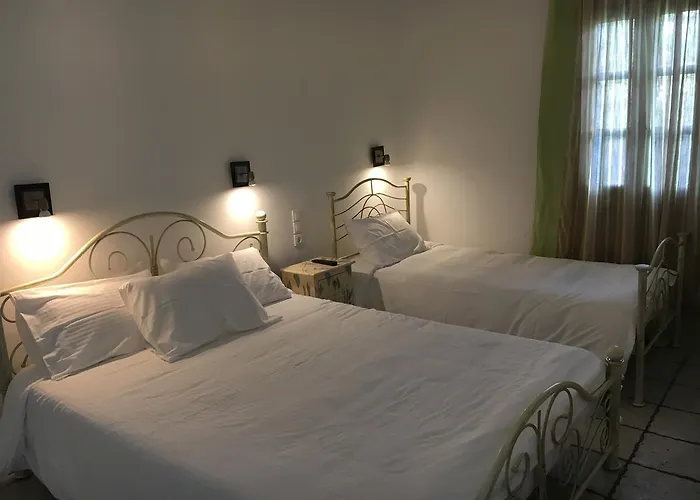 Katerina * Platys Gialos (Mykonos)